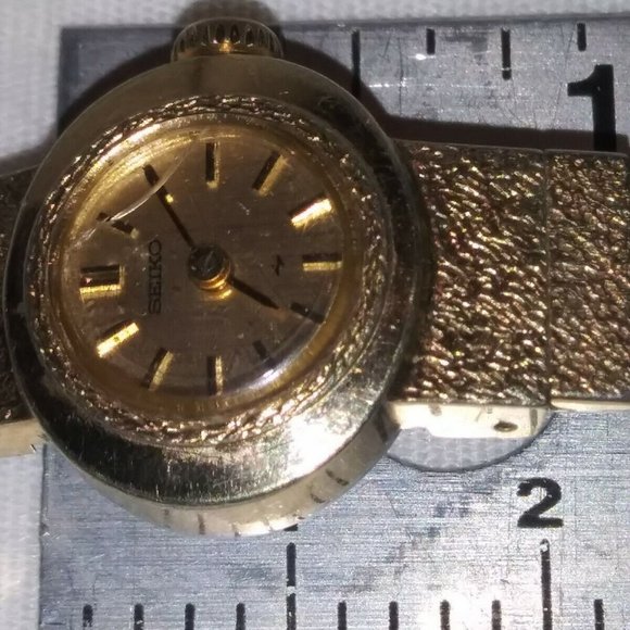 SEIKO LADIES SMALL ROUND FACE WRISTWATCH CA 00598 main image 8